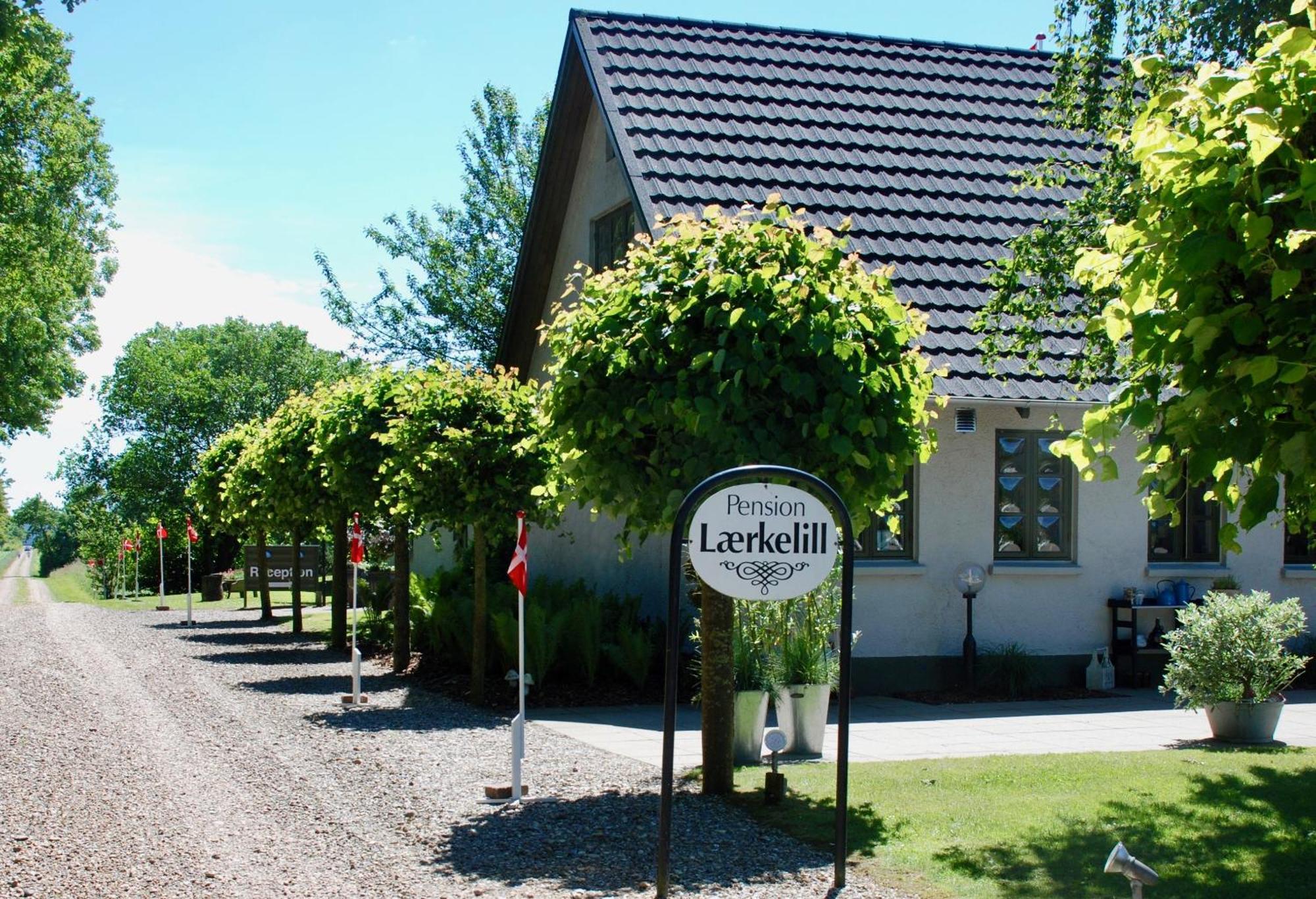 Pension Laerkelill Skovlund Экстерьер фото